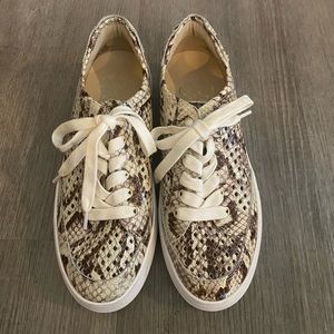 Vince Camuto Sneakers Womens Snakeskin Leather Platform Laser Cut Karshey